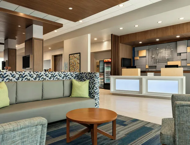 Holiday Inn Express & Suites Dalton - Walnut Ave by IHG hotel detail image 3