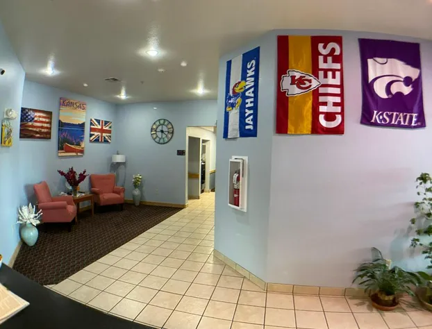Garnett Hotel & RV Park hotel detail image 3