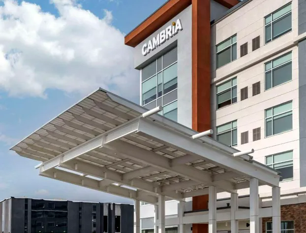 Cambria Hotel Bloomington Mall of America Minneapolis Airport hotel detail image 1