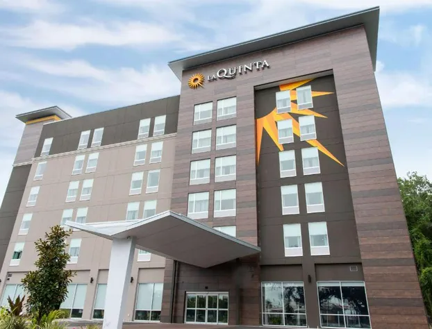 La Quinta Inn & Suite by Wyndham Lake City hotel detail image 1