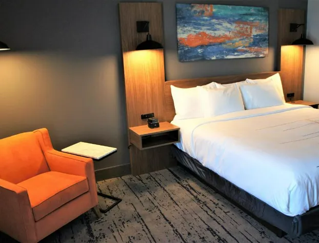 La Quinta Inn & Suites by Wyndham Marysville hotel detail image 3