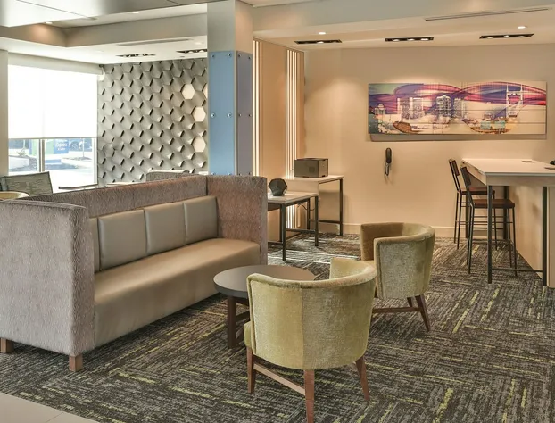 Holiday Inn Express & Suites Nashville Metrocenter Downtown by IHG hotel detail image 2