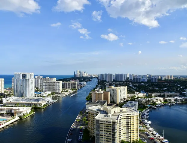 South Ocean Suites hotel detail image 1