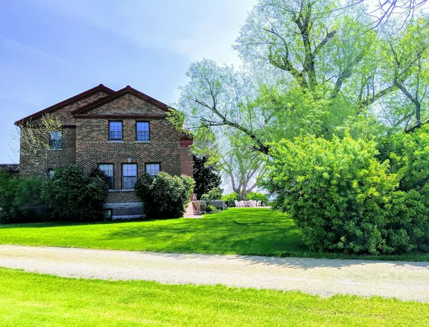 Oddfellow Inn & Farm hotel detail image 1