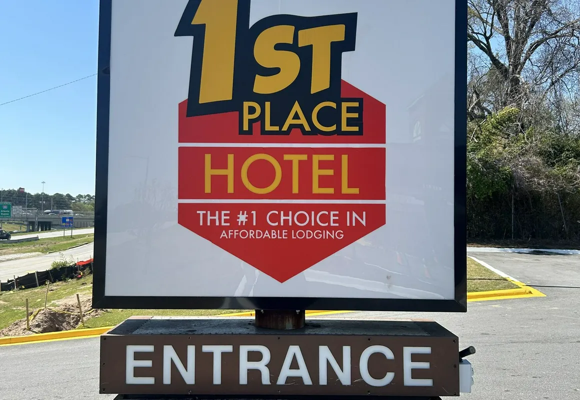 1st Place Hotel hotel hero