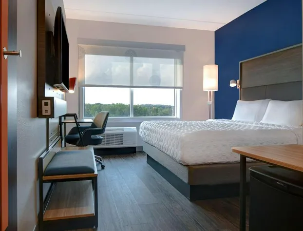 Tru By Hilton Columbia Greystone hotel detail image 4