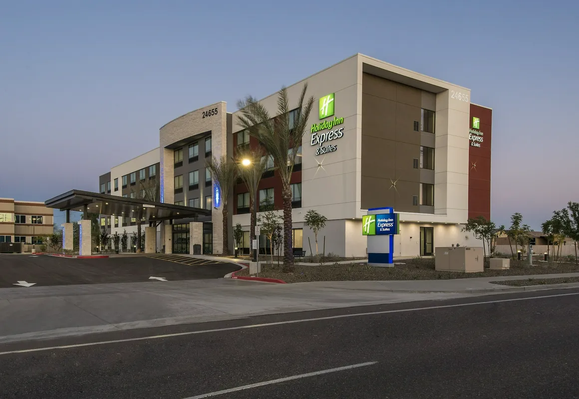 Holiday Inn Express & Suites Phoenix North - Happy Valley by IHG hotel hero