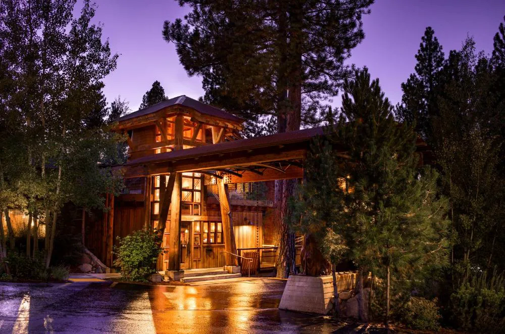 Gravity Haus Truckee-Tahoe hotel hero