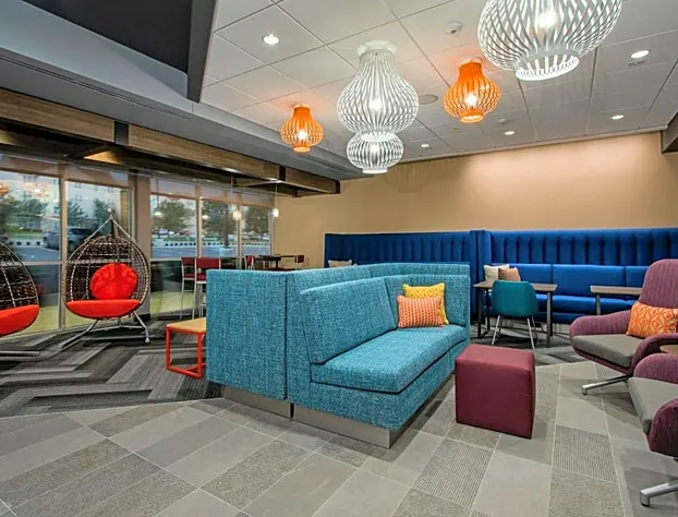 Tru by Hilton Columbus Airport hotel detail image 3