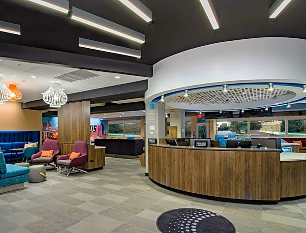 Tru by Hilton Columbus Airport hotel detail image 1