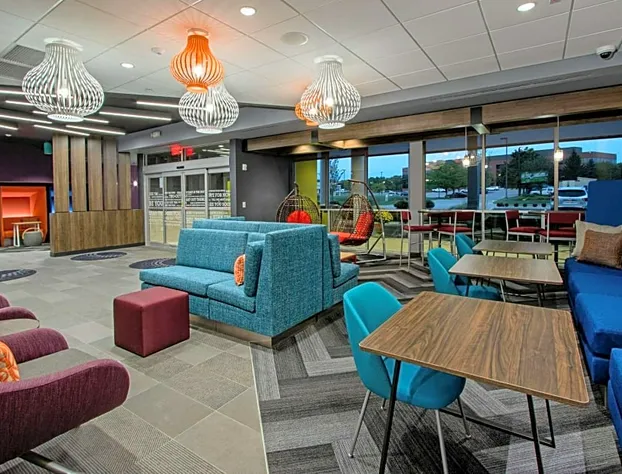 Tru by Hilton Columbus Airport hotel detail image 4