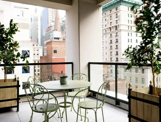 The Whitby Hotel hotel detail image 3