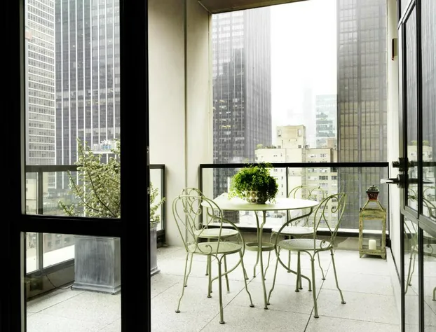 The Whitby Hotel hotel detail image 4