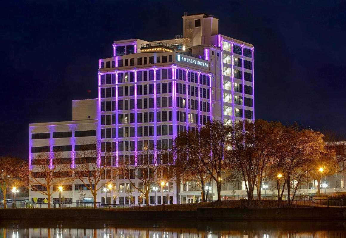 Embassy Suites by Hilton Rockford Riverfront hotel hero