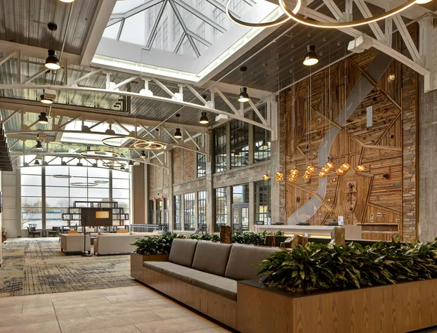 Embassy Suites by Hilton Rockford Riverfront hotel detail image 4