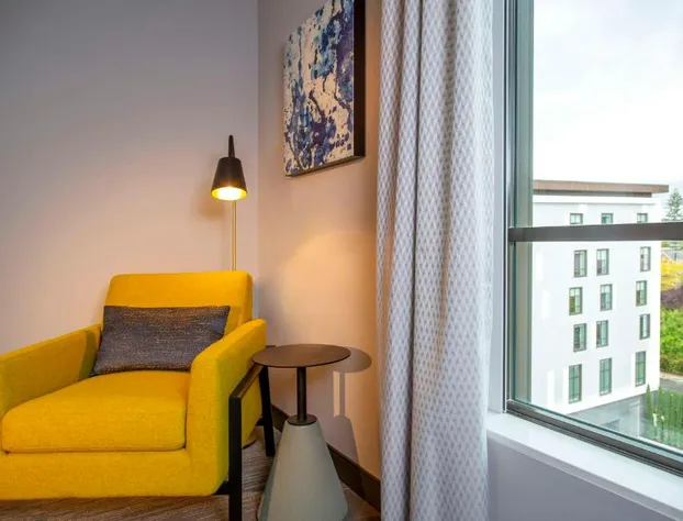 Hilton Garden Inn Redmond Seattle hotel detail image 3