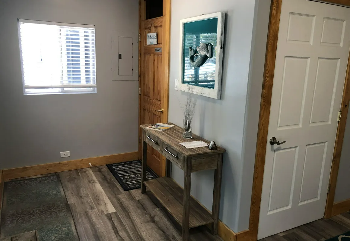 Alexanders Landing hotel hero