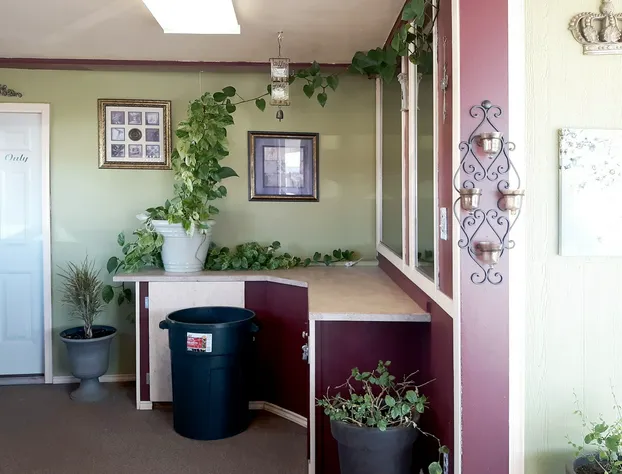 OYO Hotel Kings at Clovis hotel detail image 3