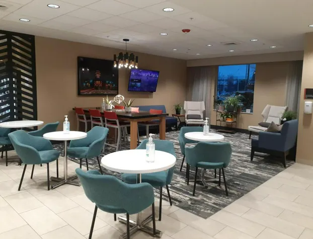 Simple Suites Boise Airport hotel detail image 4