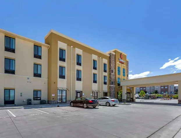 Comfort Suites Albuquerque Airport hotel detail image 1