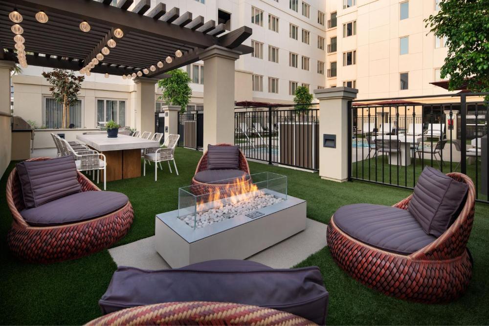Residence Inn by Marriott Los Angeles Glendale hotel hero