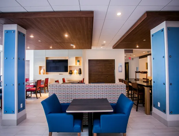 Holiday Inn Express & Suites Rehoboth Beach by IHG hotel detail image 4