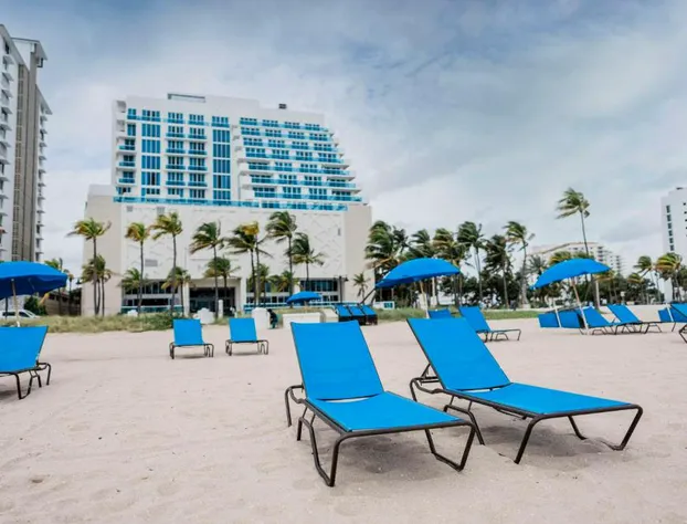 Hotel Maren Fort Lauderdale Beach, Curio Collection by Hilton hotel detail image 1