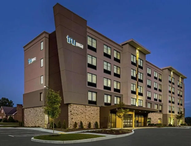 Tru By Hilton Hershey Chocolate Avenue hotel detail image 1