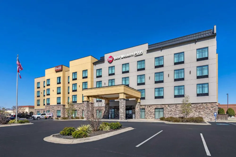 Best Western Plus Executive Residency Marion hotel hero