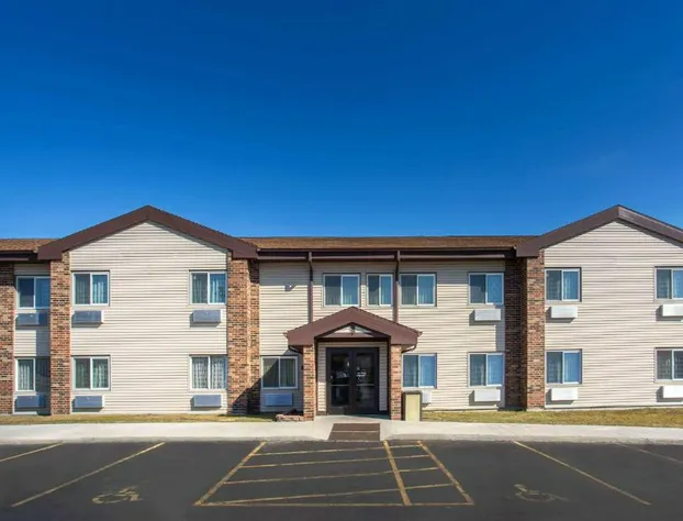 Baymont by Wyndham Joliet hotel detail image 1