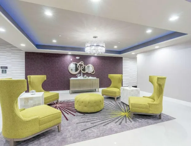 Hilton Garden Inn Wichita Downtown hotel detail image 2