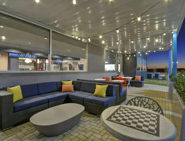 Tru by Hilton Fort Worth Fossil Creek hotel detail image 4