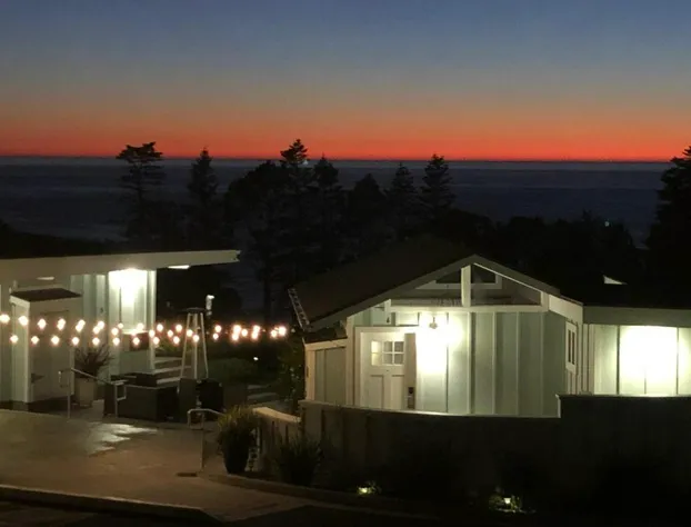 Seafoam Lodge hotel detail image 3