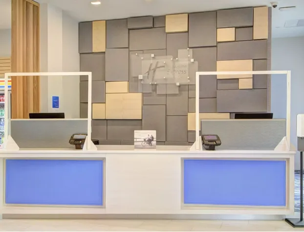 Holiday Inn Express & Suites Charlotte Southwest by IHG hotel detail image 4