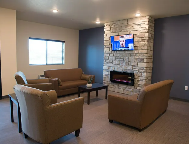 Cobblestone Inn & Suites - Forest City hotel detail image 2