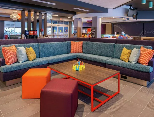 Tru by Hilton Elkhart, IN hotel detail image 3