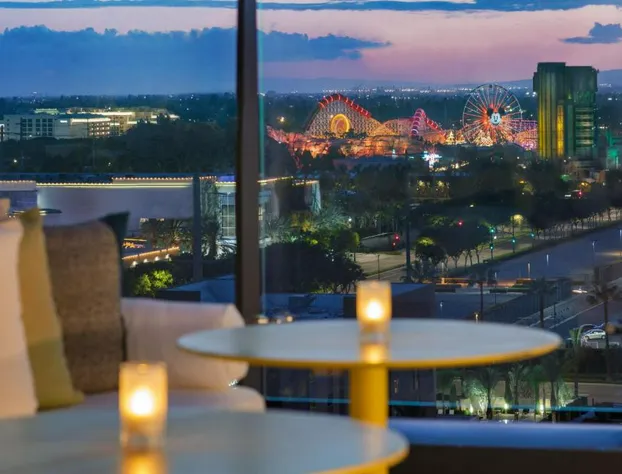 The Viv Hotel, Anaheim, a Tribute Portfolio Hotel hotel detail image 3