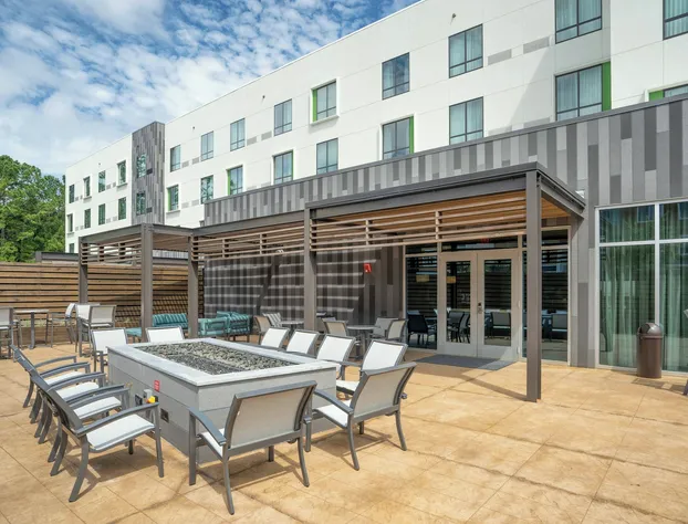 Courtyard by Marriott Charleston-North Charleston hotel detail image 1