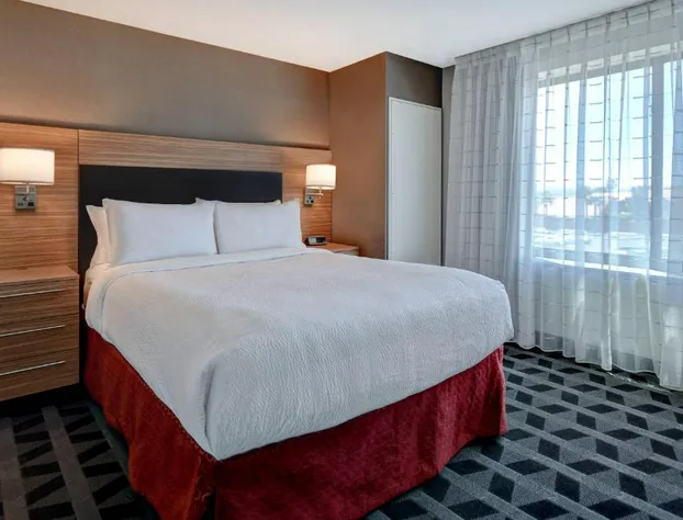 TownePlace Suites by Marriott Las Vegas Airport South hotel detail image 1