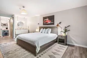 The Shore Club Wisconsin, an Ascend Collection Hotel hotel hero