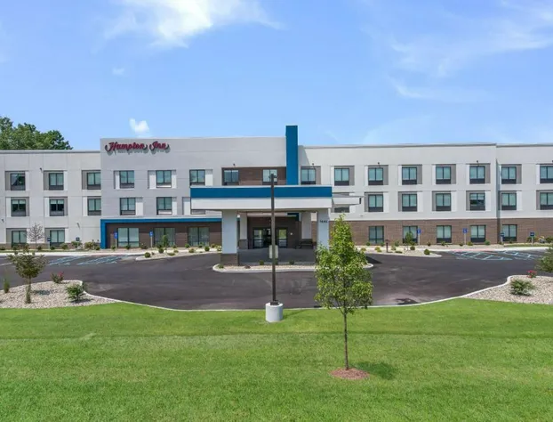 Hampton Inn Niles hotel detail image 2