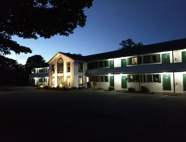 The Lodge at West River hotel detail image 2