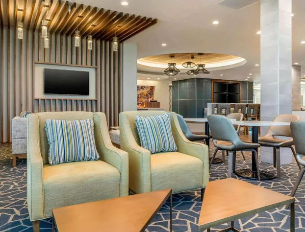 Cambria Hotel Davenport Quad Cities hotel detail image 4