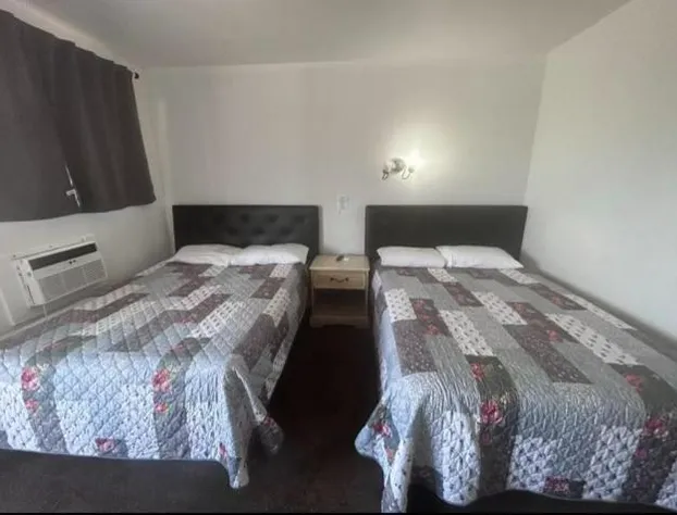 Anchor Motel & RV Park hotel detail image 4