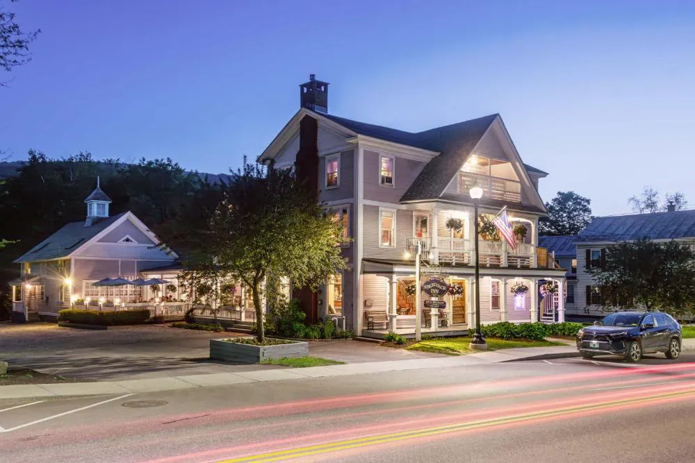 Old Stagecoach Inn hotel hero