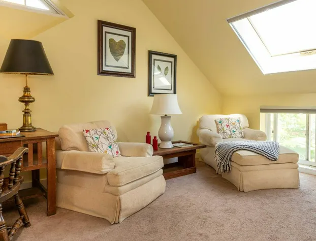 Old Stagecoach Inn hotel detail image 3