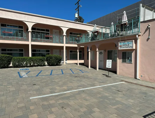 Sea Shore Motel hotel detail image 4