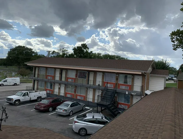 American Inn hotel detail image 2