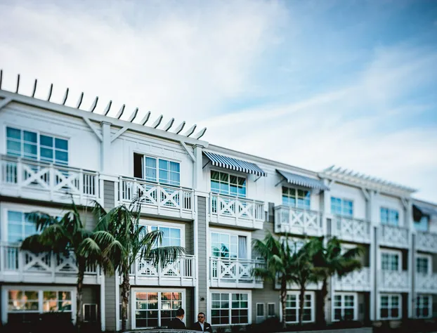 Inn at the Pier Pismo Beach, Curio Collection by Hilton hotel detail image 4