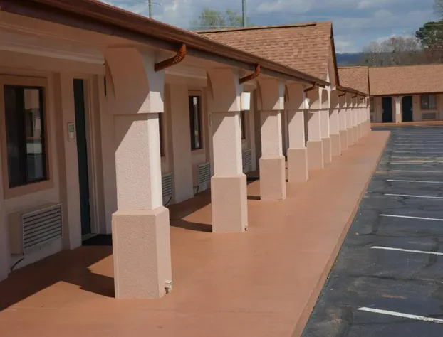 VIP Inn and Suites hotel detail image 2